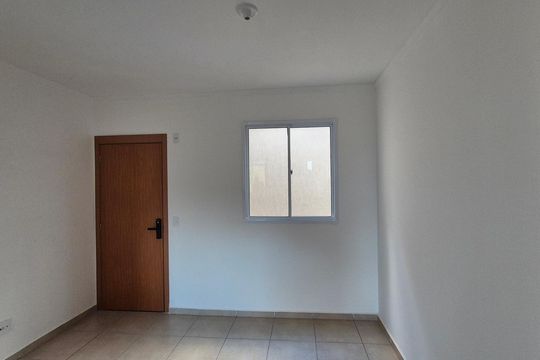 Sala de apartamento para alugar com 2 quartos, 43m² em Chácaras Pedro Corrêa de Carvalho, Ribeirão Preto