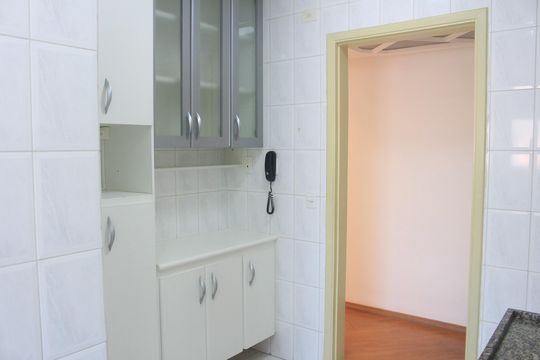 Cozinha de apartamento à venda com 2 quartos, 67m² em Santa Paula, São Caetano do Sul