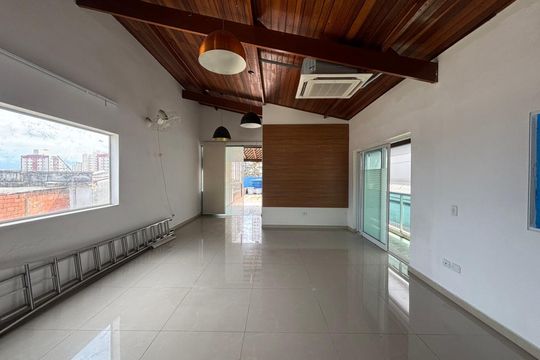 Sala de casa para alugar com 5 quartos, 417m² em Vila Prudente, São Paulo