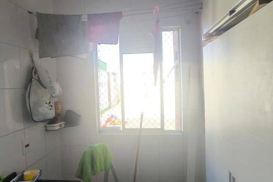 Área de serviço de apartamento para alugar com 3 quartos, 56m² em Santa Cândida, Curitiba