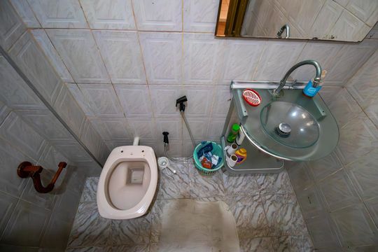 Banheiro de apartamento para alugar com 3 quartos, 80m² em Olaria, Rio de Janeiro