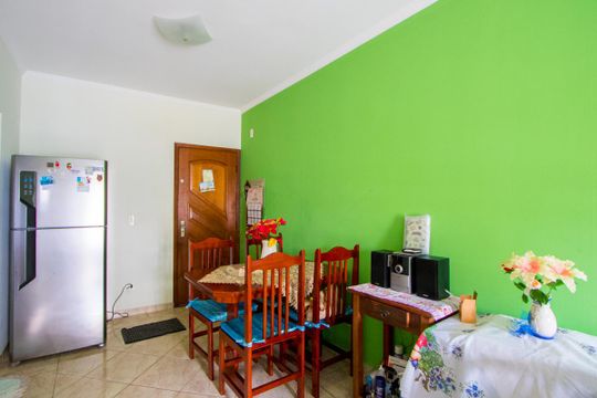 Sala de apartamento à venda com 2 quartos, 60m² em Vila Valparaíso, Santo André