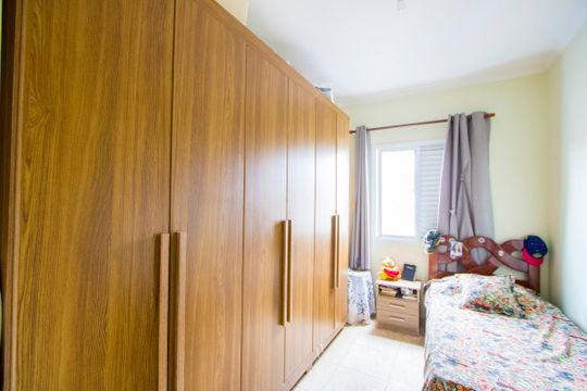 Quarto 2 de apartamento à venda com 2 quartos, 60m² em Vila Valparaíso, Santo André