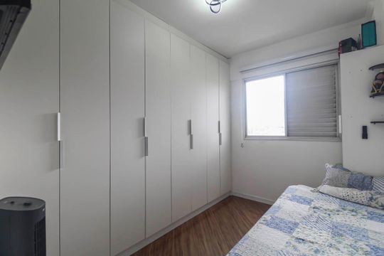 Apartamento à venda com 2 quartos, 64m² em Jardim Guiomar, São Paulo