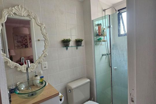 Banheiro de apartamento à venda com 3 quartos, 71m² em Chácara Inglesa, São Paulo
