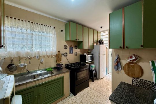 Cozinha  de casa à venda com 3 quartos, 160m² em Campo Belo, São Paulo