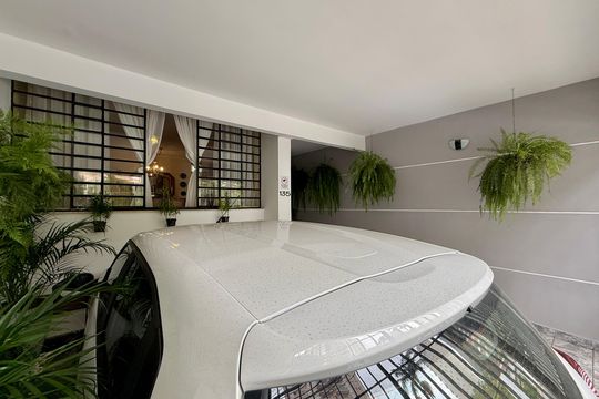 Garagem  de casa à venda com 3 quartos, 160m² em Campo Belo, São Paulo