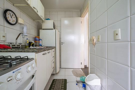 Cozinha de apartamento para alugar com 2 quartos, 51m² em Pinheiros, São Paulo