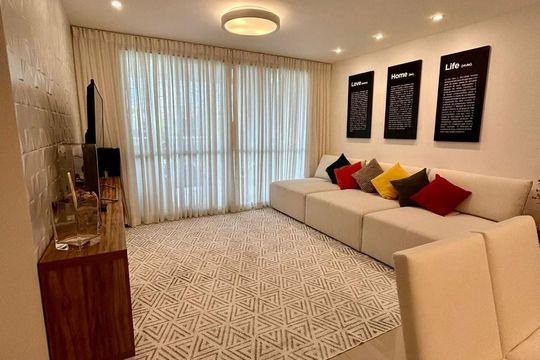 Apartamento à venda com 2 quartos, 211m² em Recreio dos Bandeirantes, Rio de Janeiro