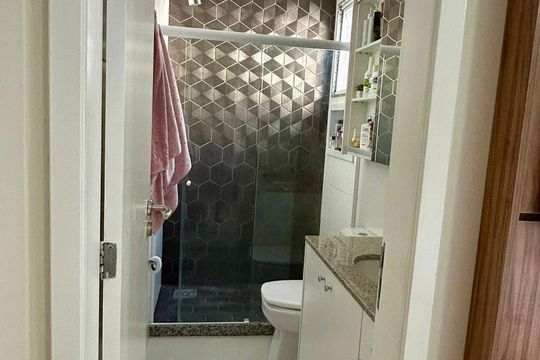Banheiro de apartamento à venda com 2 quartos, 211m² em Recreio dos Bandeirantes, Rio de Janeiro