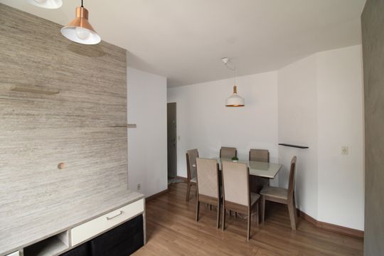 Sala de apartamento à venda com 2 quartos, 52m² em Vila Roque, São Paulo