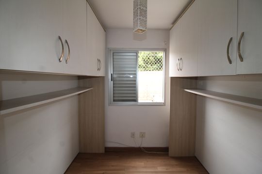 Quarto 1 de apartamento à venda com 2 quartos, 52m² em Vila Roque, São Paulo