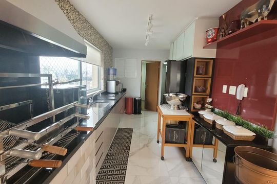 Apartamento à venda com 5 quartos, 332m² em Vila Romana, São Paulo