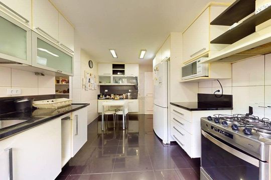 Cozinha de apartamento à venda com 4 quartos, 206m² em São Conrado, Rio de Janeiro