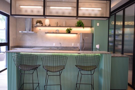 Área comum de kitnet/studio para alugar com 1 quarto, 26m² em Pinheiros, São Paulo
