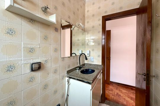 Banheiro Suíte de casa à venda com 3 quartos, 222m² em Campo Belo, São Paulo