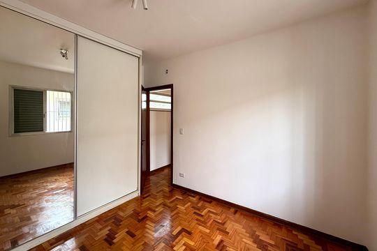 Quarto 3 de casa à venda com 3 quartos, 222m² em Campo Belo, São Paulo