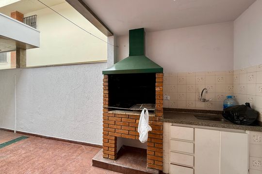 Quintal de casa à venda com 3 quartos, 222m² em Campo Belo, São Paulo