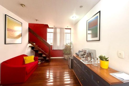 Apartamento à venda com 3 quartos, 190m² em Horto, Belo Horizonte