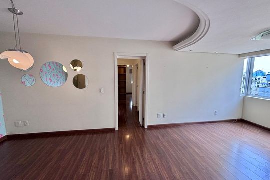 Apartamento à venda com 3 quartos, 88m² em Mont’Serrat, Porto Alegre