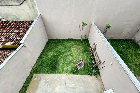 Casa à venda com 3 quartos, 180m² em Canaa, Belo Horizonte