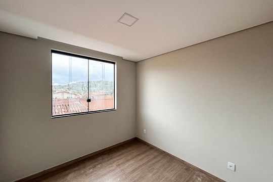 Casa à venda com 3 quartos, 180m² em Canaa, Belo Horizonte