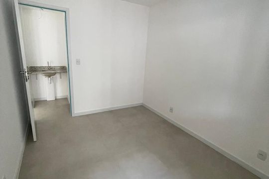 Quarto de apartamento à venda com 1 quarto, 51m² em Maracanã, Rio de Janeiro