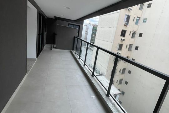 Varanda de apartamento à venda com 1 quarto, 51m² em Maracanã, Rio de Janeiro