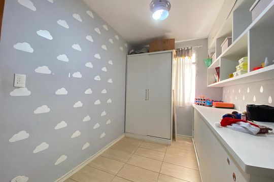 Apartamento à venda com 2 quartos, 56m² em Tomás Coelho, Rio de Janeiro