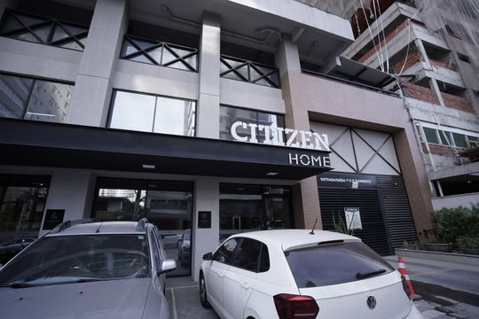 Fachada de apartamento à venda com 2 quartos, 69m² em Setor Bueno, Goiânia