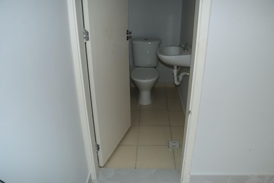 Casa de Condomínio para alugar com 2 quartos, 50m² em Chácara Tropical (caucaia do Alto), Cotia