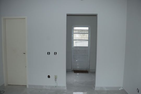 Casa de Condomínio para alugar com 2 quartos, 50m² em Chácara Tropical (caucaia do Alto), Cotia