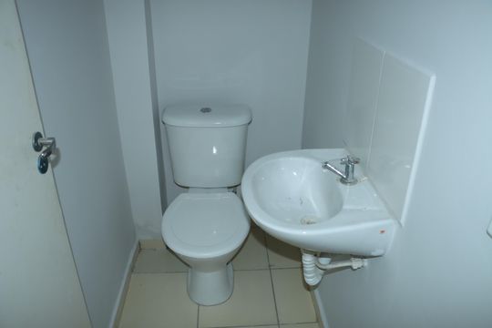 Casa de Condomínio para alugar com 2 quartos, 50m² em Chácara Tropical (caucaia do Alto), Cotia