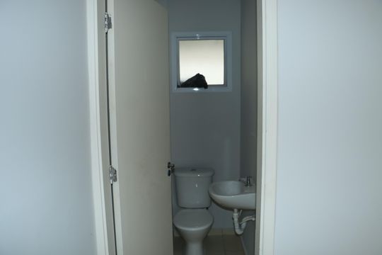 Casa de Condomínio para alugar com 2 quartos, 50m² em Chácara Tropical (caucaia do Alto), Cotia