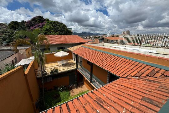 Terraço de casa à venda com 4 quartos, 210m² em Boa Vista, Belo Horizonte