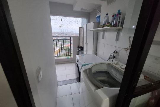 Área de serviço de apartamento à venda com 2 quartos, 51m² em São Pedro, Osasco