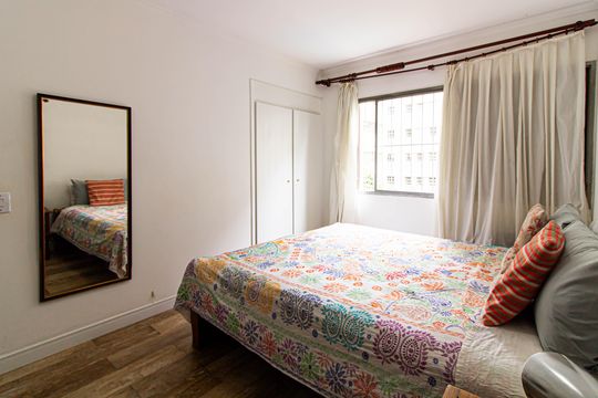 Suíte de apartamento à venda com 2 quartos, 207m² em Perdizes, São Paulo