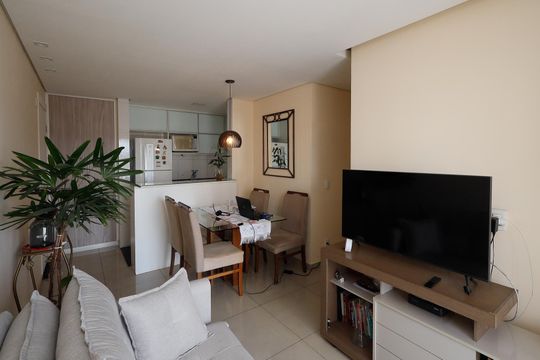 Sala de apartamento à venda com 2 quartos, 54m² em Jardim Modelo, São Paulo