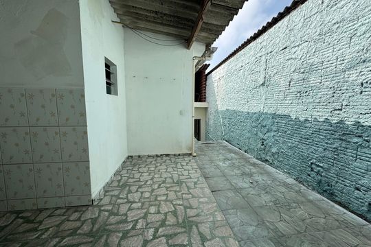 Área de Serviço de casa à venda com 3 quartos, 225m² em Padroeira, Osasco