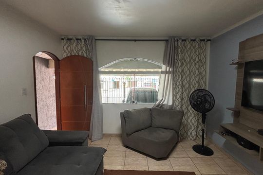 Sala de casa para alugar com 2 quartos, 100m² em Jardim Pilar, Santo André