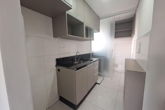 Apartamento para alugar com 2 quartos, 42m² em Jardim Suzanopolis, Suzano