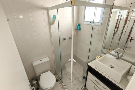 Banheiro da Suíte de apartamento à venda com 2 quartos, 60m² em Campininha, São Paulo