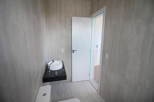 Suite 1 de apartamento à venda com 3 quartos, 156m² em Novo Riacho, Contagem