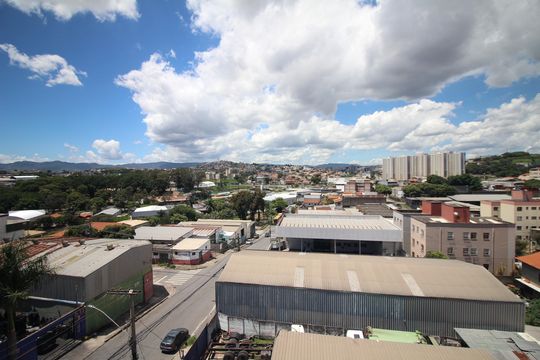 Vista Quarto 2 de apartamento à venda com 3 quartos, 156m² em Novo Riacho, Contagem