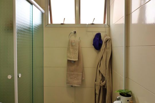 Banheiro Social de apartamento à venda com 2 quartos, 60m² em Demarchi, São Bernardo do Campo