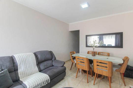 Sala de casa à venda com 2 quartos, 85m² em Jardim Tiete, São Paulo