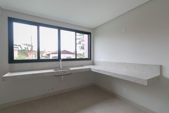 Apartamento para alugar com 3 quartos, 133m² em Itapoã, Belo Horizonte