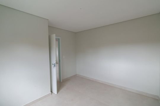 Apartamento para alugar com 3 quartos, 133m² em Itapoã, Belo Horizonte
