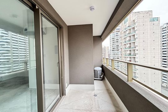 Varanda de apartamento para alugar com 1 quarto, 28m² em Indianópolis, São Paulo