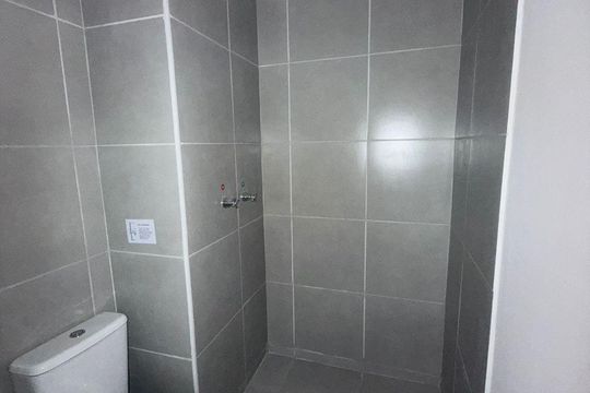 Banheiro de apartamento para alugar com 1 quarto, 30m² em Centro, Rio de Janeiro